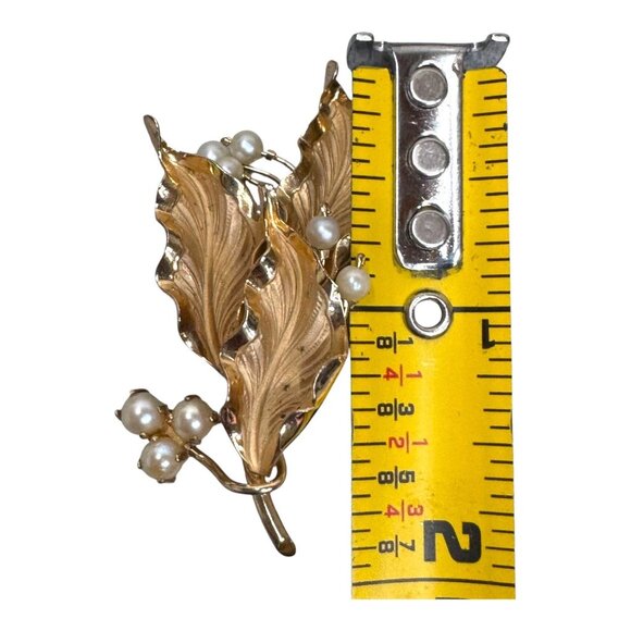Richelieu Vintage 12K Gold Filled Leaf & Pearl Brooch Pin Seaweed Sea Grass - Picture 4 of 5